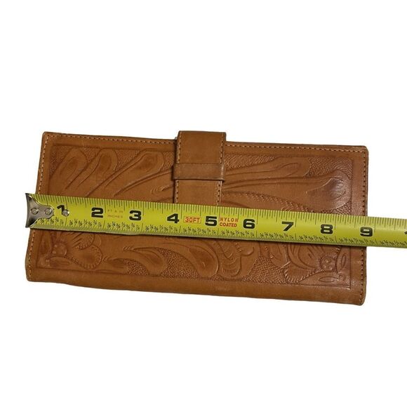 Tan/Orange Floral Faux Leather Large Wallet with Numerous Pockets - Picture 5 of 13